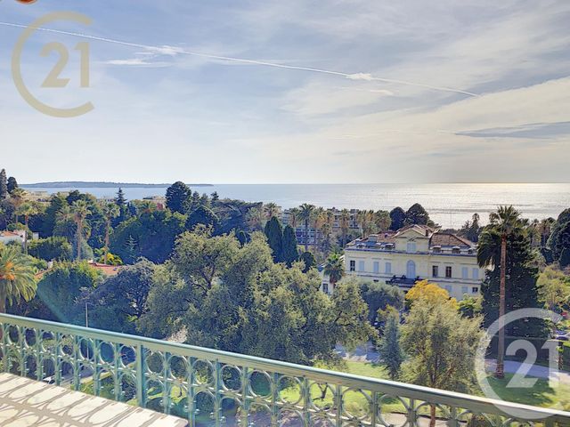 Appartement F3 à vendre - 3 pièces - 91.25 m2 - CANNES - 06 - PROVENCE-ALPES-COTE-D-AZUR - Century 21 Immobilier Service Appartement F3 à vendre - 3 pièces - 91.25 m2 - CANNES - 06 - PROVENCE-ALPES-COTE-D-AZUR - Century 21 Immobilier Service