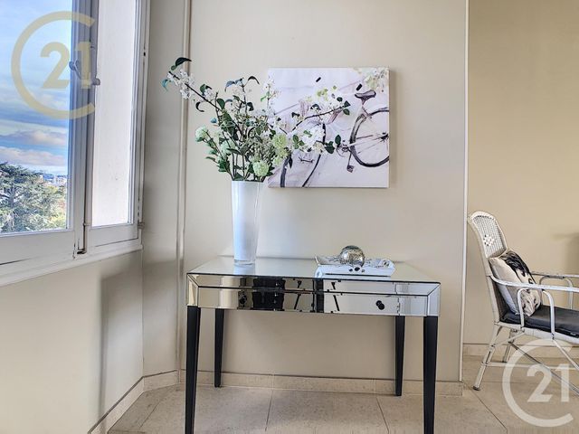 Appartement F3 à vendre - 3 pièces - 91.25 m2 - CANNES - 06 - PROVENCE-ALPES-COTE-D-AZUR - Century 21 Immobilier Service Appartement F3 à vendre - 3 pièces - 91.25 m2 - CANNES - 06 - PROVENCE-ALPES-COTE-D-AZUR - Century 21 Immobilier Service