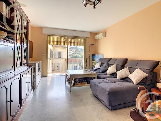 Appartement F4 à vendre - 4 pièces - 83.5 m2 - 06 - PROVENCE-ALPES-COTE-D-AZUR - Century 21 Immobilier Service Appartement F4 à vendre - 4 pièces - 83.5 m2 - 06 - PROVENCE-ALPES-COTE-D-AZUR - Century 21 Immobilier Service