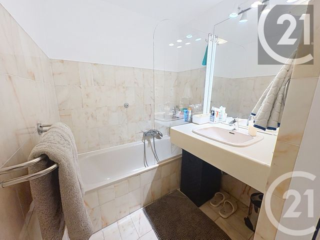 Appartement F2 à vendre - 2 pièces - 39.0 m2 - CANNES - 06 - PROVENCE-ALPES-COTE-D-AZUR - Century 21 Immobilier Service