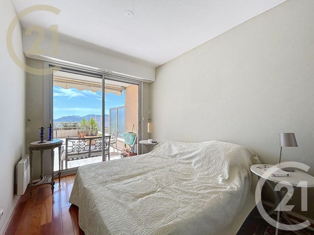 Appartement F2 à vendre - 2 pièces - 36.91 m2 - CANNES - 06 - PROVENCE-ALPES-COTE-D-AZUR - Century 21 Immobilier Service