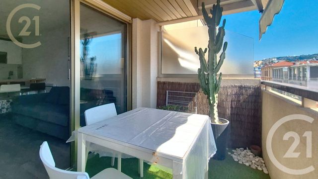 Appartement F2 à vendre - 2 pièces - 25.71 m2 - CANNES - 06 - PROVENCE-ALPES-COTE-D-AZUR - Century 21 Immobilier Service