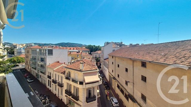 Appartement F2 à vendre - 2 pièces - 25.71 m2 - CANNES - 06 - PROVENCE-ALPES-COTE-D-AZUR - Century 21 Immobilier Service