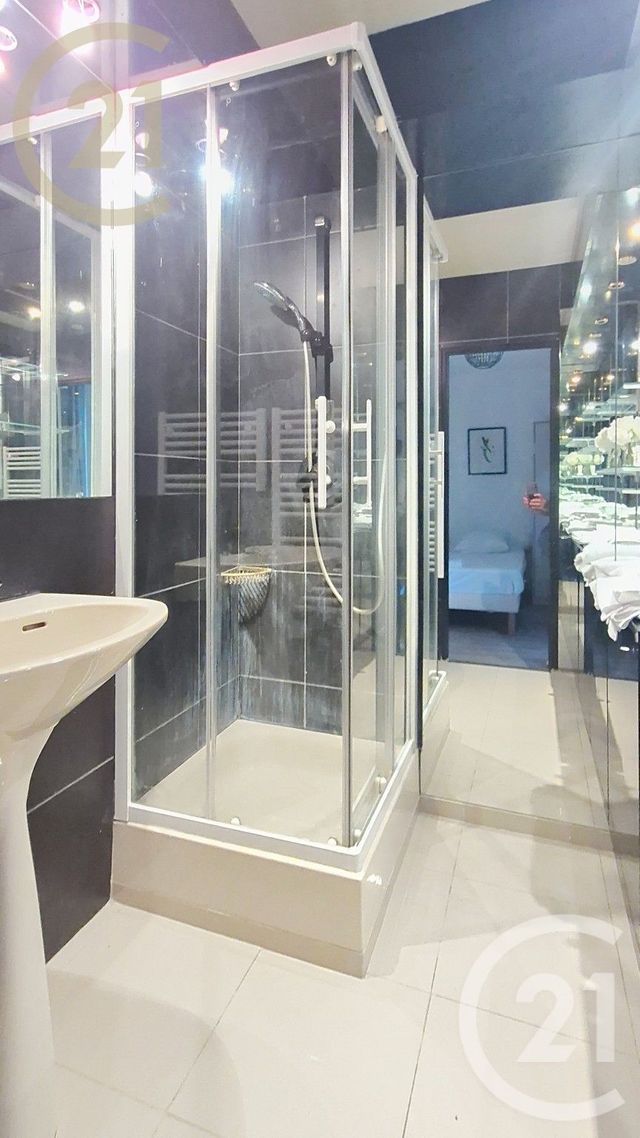 Appartement F2 à vendre - 2 pièces - 25.71 m2 - CANNES - 06 - PROVENCE-ALPES-COTE-D-AZUR - Century 21 Immobilier Service