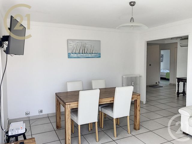Afficher la photo en grand Appartement à vendre - 4 pièces - 85.12 m2 - CANNES - 06 - PROVENCE-ALPES-COTE-D-AZUR - Century 21 Immobilier Service