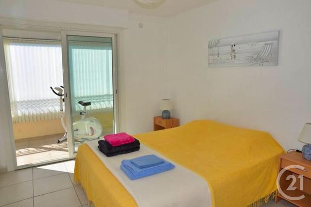 Afficher la photo en grand Appartement à vendre - 4 pièces - 85.12 m2 - CANNES - 06 - PROVENCE-ALPES-COTE-D-AZUR - Century 21 Immobilier Service