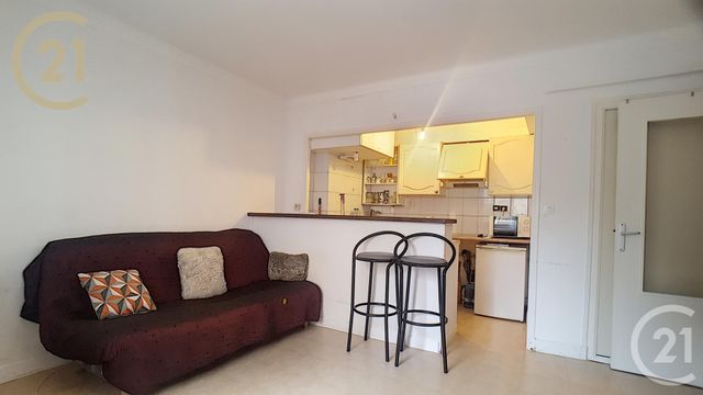 Afficher la photo en grand Appartement F1 à vendre - 1 pièce - 26.03 m2 - CANNES - 06 - PROVENCE-ALPES-COTE-D-AZUR - Century 21 Immobilier Service