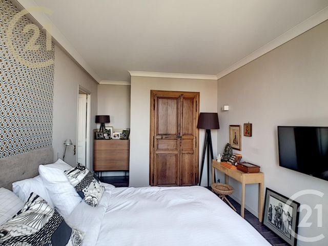 Appartement F3 à vendre - 3 pièces - 99.16 m2 - CANNES - 06 - PROVENCE-ALPES-COTE-D-AZUR - Century 21 Immobilier Service Appartement F3 à vendre - 3 pièces - 99.16 m2 - CANNES - 06 - PROVENCE-ALPES-COTE-D-AZUR - Century 21 Immobilier Service