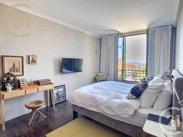 Appartement F3 à vendre - 3 pièces - 99.16 m2 - CANNES - 06 - PROVENCE-ALPES-COTE-D-AZUR - Century 21 Immobilier Service Appartement F3 à vendre - 3 pièces - 99.16 m2 - CANNES - 06 - PROVENCE-ALPES-COTE-D-AZUR - Century 21 Immobilier Service
