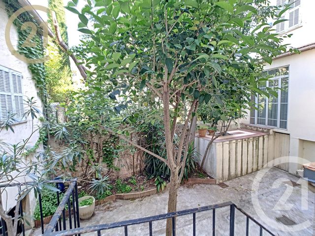 Appartement F3 à vendre - 3 pièces - 99.16 m2 - CANNES - 06 - PROVENCE-ALPES-COTE-D-AZUR - Century 21 Immobilier Service Appartement F3 à vendre - 3 pièces - 99.16 m2 - CANNES - 06 - PROVENCE-ALPES-COTE-D-AZUR - Century 21 Immobilier Service