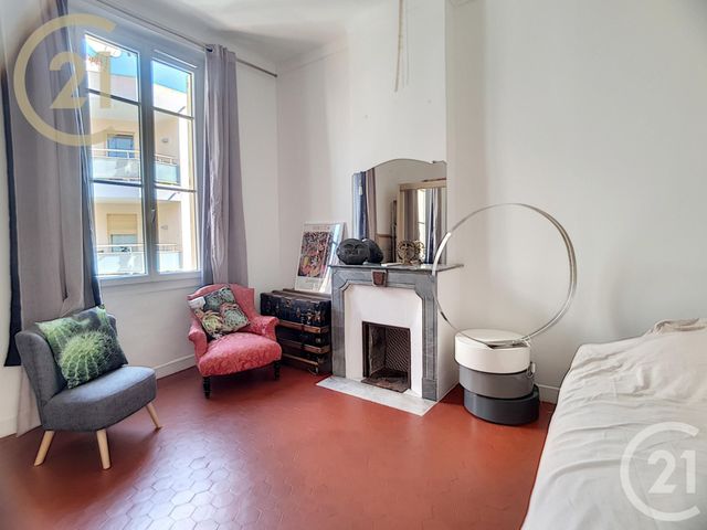 Afficher la photo en grand Appartement à vendre - 3 pièces - 64.87 m2 - CANNES - 06 - PROVENCE-ALPES-COTE-D-AZUR - Century 21 Immobilier Service