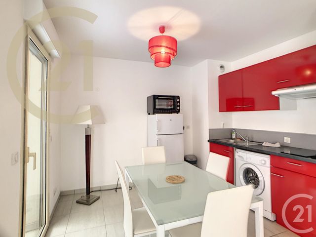 Afficher la photo en grand Appartement F2 à vendre - 2 pièces - 44.0 m2 - CANNES - 06 - PROVENCE-ALPES-COTE-D-AZUR - Century 21 Immobilier Service