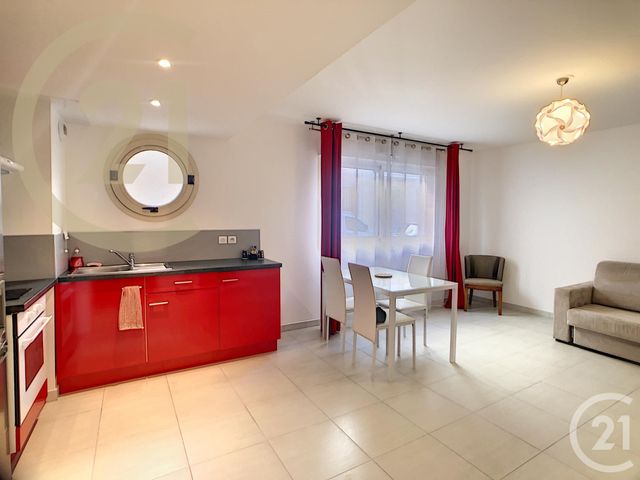 Afficher la photo en grand Appartement F2 à vendre - 2 pièces - 47.0 m2 - CANNES - 06 - PROVENCE-ALPES-COTE-D-AZUR - Century 21 Immobilier Service