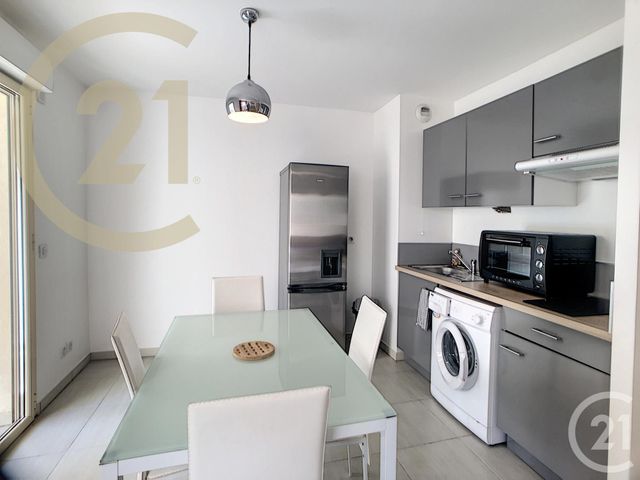 Afficher la photo en grand Appartement F2 à vendre - 2 pièces - 44.0 m2 - CANNES - 06 - PROVENCE-ALPES-COTE-D-AZUR - Century 21 Immobilier Service