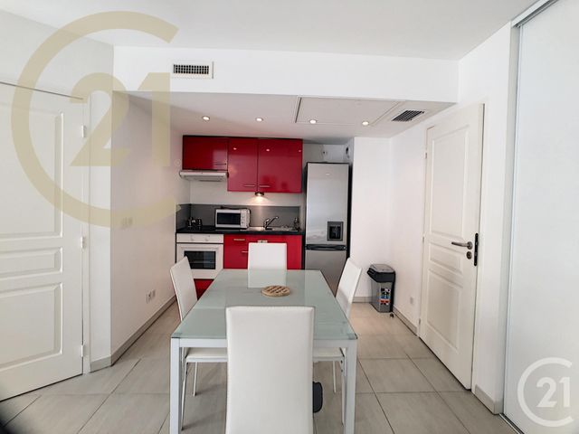 Afficher la photo en grand Appartement F2 à vendre - 2 pièces - 49.74 m2 - CANNES - 06 - PROVENCE-ALPES-COTE-D-AZUR - Century 21 Immobilier Service
