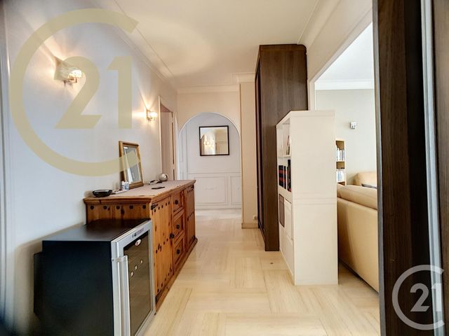 Afficher la photo en grand Appartement F4 à vendre - 4 pièces - 96.0 m2 - CANNES - 06 - PROVENCE-ALPES-COTE-D-AZUR - Century 21 Immobilier Service