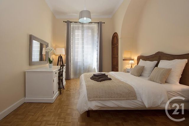 Afficher la photo en grand Appartement F4 à vendre - 4 pièces - 64.0 m2 - CANNES - 06 - PROVENCE-ALPES-COTE-D-AZUR - Century 21 Immobilier Service