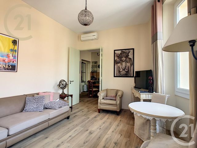 Afficher la photo en grand Appartement F3 à vendre - 3 pièces - 62.41 m2 - CANNES - 06 - PROVENCE-ALPES-COTE-D-AZUR - Century 21 Immobilier Service
