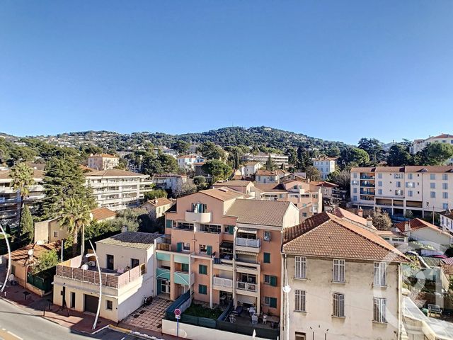 Appartement à vendre - 3 pièces - 67.0 m2 - CANNES - 06 - PROVENCE-ALPES-COTE-D-AZUR - Century 21 Immobilier Service Appartement à vendre - 3 pièces - 67.0 m2 - CANNES - 06 - PROVENCE-ALPES-COTE-D-AZUR - Century 21 Immobilier Service