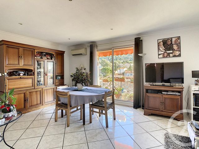 Appartement à vendre - 3 pièces - 67.0 m2 - CANNES - 06 - PROVENCE-ALPES-COTE-D-AZUR - Century 21 Immobilier Service Appartement à vendre - 3 pièces - 67.0 m2 - CANNES - 06 - PROVENCE-ALPES-COTE-D-AZUR - Century 21 Immobilier Service
