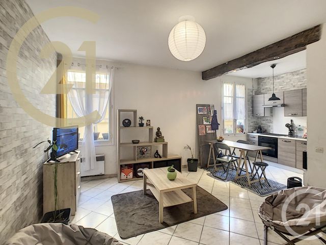 Afficher la photo en grand Appartement F2 à vendre - 2 pièces - 42.3 m2 - CANNES - 06 - PROVENCE-ALPES-COTE-D-AZUR - Century 21 Immobilier Service