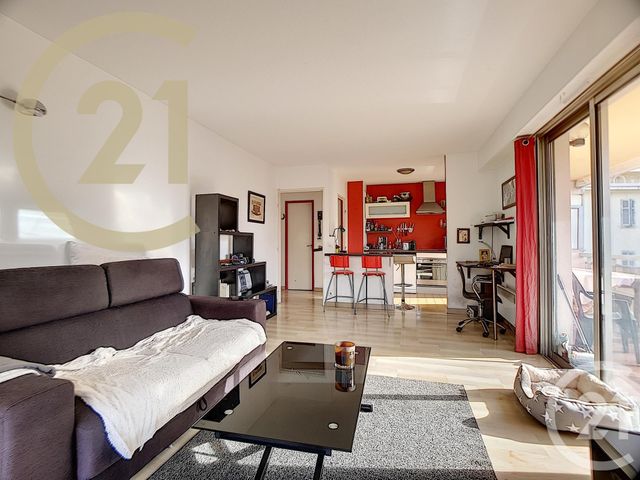 Afficher la photo en grand Appartement F2 à vendre - 2 pièces - 46.6 m2 - CANNES - 06 - PROVENCE-ALPES-COTE-D-AZUR - Century 21 Immobilier Service