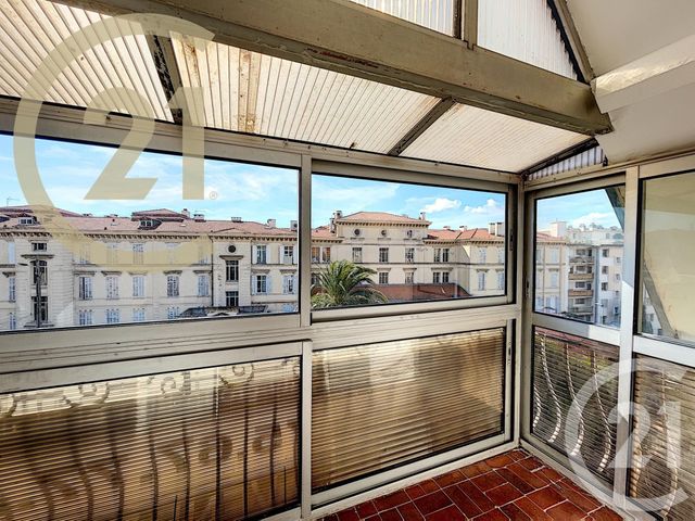 Afficher la photo en grand Appartement F2 à vendre - 2 pièces - 35.11 m2 - CANNES - 06 - PROVENCE-ALPES-COTE-D-AZUR - Century 21 Immobilier Service