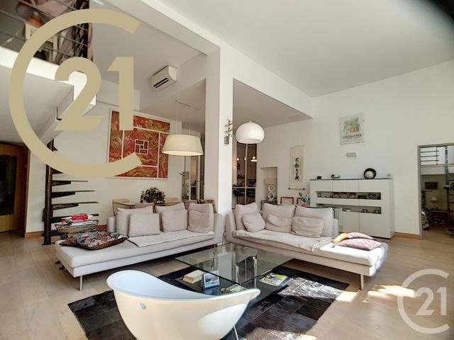 Appartement F4 à vendre - 4 pièces - 114.54 m2 - CANNES - 06 - PROVENCE-ALPES-COTE-D-AZUR - Century 21 Immobilier Service Appartement F4 à vendre - 4 pièces - 114.54 m2 - CANNES - 06 - PROVENCE-ALPES-COTE-D-AZUR - Century 21 Immobilier Service