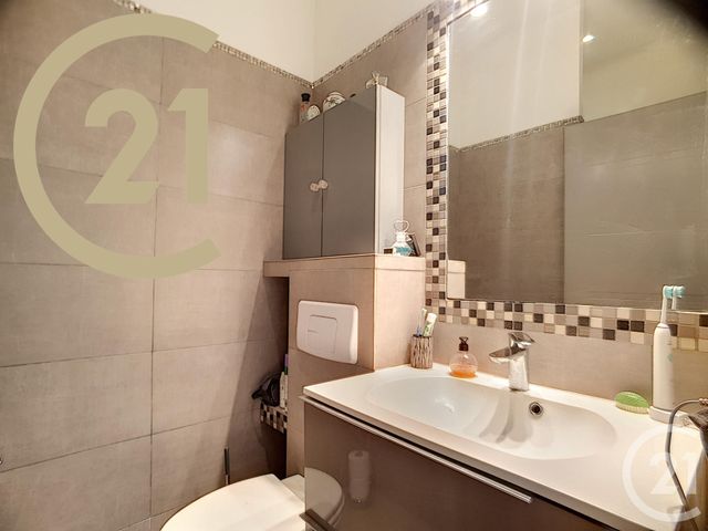 Appartement F4 à vendre - 4 pièces - 114.54 m2 - CANNES - 06 - PROVENCE-ALPES-COTE-D-AZUR - Century 21 Immobilier Service Appartement F4 à vendre - 4 pièces - 114.54 m2 - CANNES - 06 - PROVENCE-ALPES-COTE-D-AZUR - Century 21 Immobilier Service
