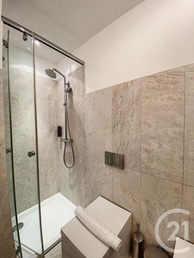 Afficher la photo en grand Appartement F5 à vendre - 5 pièces - 141.0 m2 - CANNES - 06 - PROVENCE-ALPES-COTE-D-AZUR - Century 21 Immobilier Service