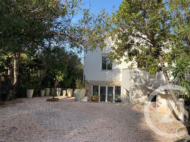 Afficher la photo en grand maison à vendre - 6 pièces - 140.0 m2 - CANNES - 06 - PROVENCE-ALPES-COTE-D-AZUR - Century 21 Immobilier Service