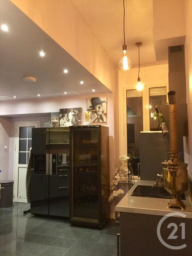Afficher la photo en grand Appartement F4 à vendre - 4 pièces - 155.0 m2 - CANNES - 06 - PROVENCE-ALPES-COTE-D-AZUR - Century 21 Immobilier Service