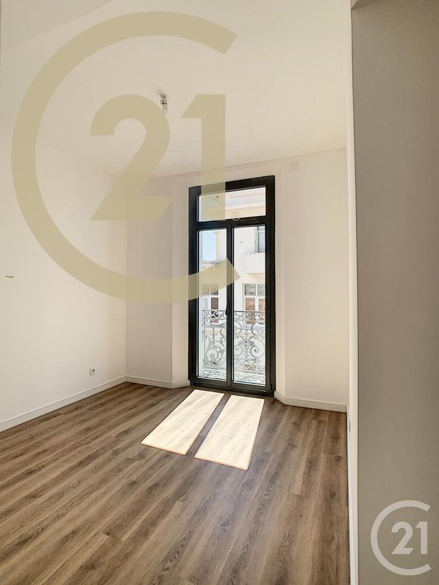 Appartement F3 à vendre - 3 pièces - 54.33 m2 - CANNES - 06 - PROVENCE-ALPES-COTE-D-AZUR - Century 21 Immobilier Service Appartement F3 à vendre - 3 pièces - 54.33 m2 - CANNES - 06 - PROVENCE-ALPES-COTE-D-AZUR - Century 21 Immobilier Service