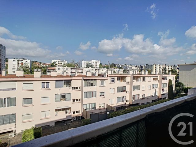 Afficher la photo en grand Appartement F4 à vendre - 4 pièces - 70.99 m2 - CANNES - 06 - PROVENCE-ALPES-COTE-D-AZUR - Century 21 Immobilier Service