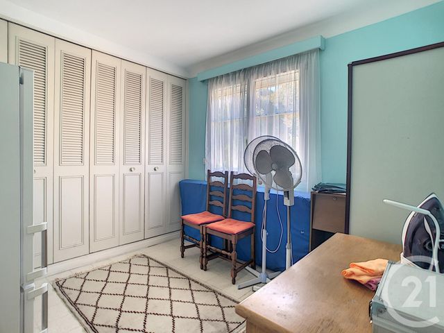 Afficher la photo en grand Appartement F4 à vendre - 4 pièces - 70.99 m2 - CANNES - 06 - PROVENCE-ALPES-COTE-D-AZUR - Century 21 Immobilier Service
