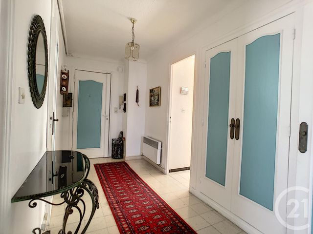 Afficher la photo en grand Appartement F4 à vendre - 4 pièces - 70.99 m2 - CANNES - 06 - PROVENCE-ALPES-COTE-D-AZUR - Century 21 Immobilier Service