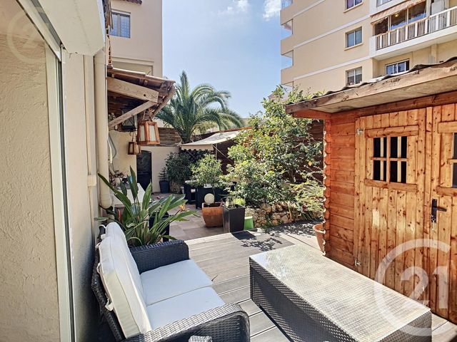 Afficher la photo en grand Appartement F3 à vendre - 3 pièces - 59.0 m2 - CANNES - 06 - PROVENCE-ALPES-COTE-D-AZUR - Century 21 Immobilier Service
