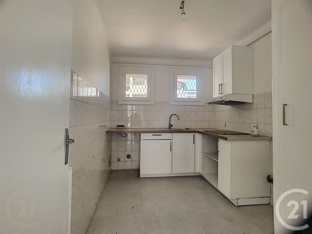 Appartement F3 à louer - 3 pièces - 62.31 m2 - CANNES - 06 - PROVENCE-ALPES-COTE-D-AZUR - Century 21 Immobilier Service Appartement F3 à louer - 3 pièces - 62.31 m2 - CANNES - 06 - PROVENCE-ALPES-COTE-D-AZUR - Century 21 Immobilier Service