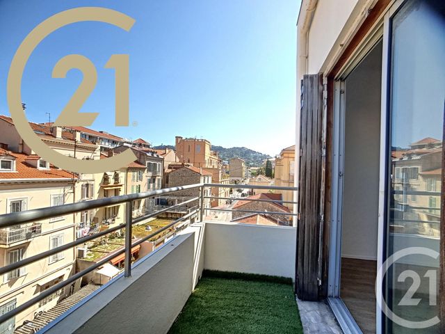 Appartement F3 à vendre - 3 pièces - 51.8 m2 - CANNES - 06 - PROVENCE-ALPES-COTE-D-AZUR - Century 21 Immobilier Service Appartement F3 à vendre - 3 pièces - 51.8 m2 - CANNES - 06 - PROVENCE-ALPES-COTE-D-AZUR - Century 21 Immobilier Service