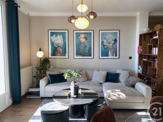 Appartement F3 à vendre - 3 pièces - 85.0 m2 - CANNES - 06 - PROVENCE-ALPES-COTE-D-AZUR - Century 21 Immobilier Service Appartement F3 à vendre - 3 pièces - 85.0 m2 - CANNES - 06 - PROVENCE-ALPES-COTE-D-AZUR - Century 21 Immobilier Service