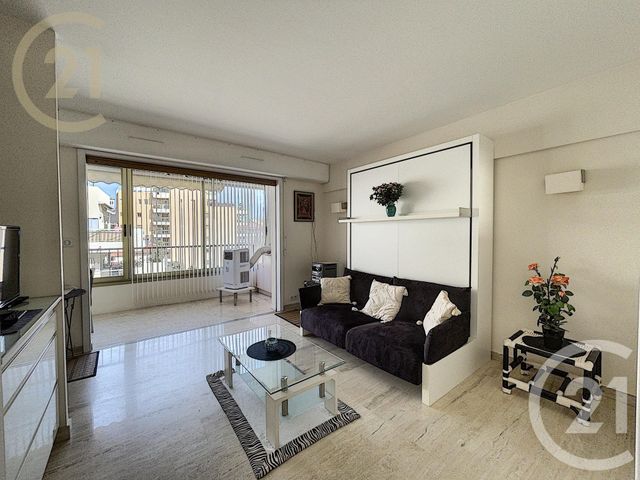 Appartement F1 à vendre - 1 pièce - 24.18 m2 - CANNES - 06 - PROVENCE-ALPES-COTE-D-AZUR - Century 21 Immobilier Service Appartement F1 à vendre - 1 pièce - 24.18 m2 - CANNES - 06 - PROVENCE-ALPES-COTE-D-AZUR - Century 21 Immobilier Service