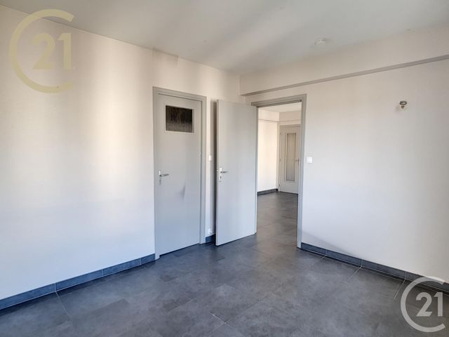 Appartement F2 à vendre - 2 pièces - 47.65 m2 - CANNES - 06 - PROVENCE-ALPES-COTE-D-AZUR - Century 21 Immobilier Service Appartement F2 à vendre - 2 pièces - 47.65 m2 - CANNES - 06 - PROVENCE-ALPES-COTE-D-AZUR - Century 21 Immobilier Service