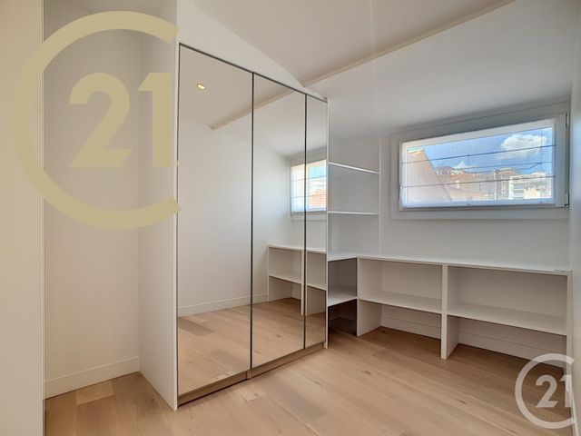 Appartement Duplex à vendre - 4 pièces - 108.91 m2 - CANNES - 06 - PROVENCE-ALPES-COTE-D-AZUR - Century 21 Immobilier Service Appartement Duplex à vendre - 4 pièces - 108.91 m2 - CANNES - 06 - PROVENCE-ALPES-COTE-D-AZUR - Century 21 Immobilier Service