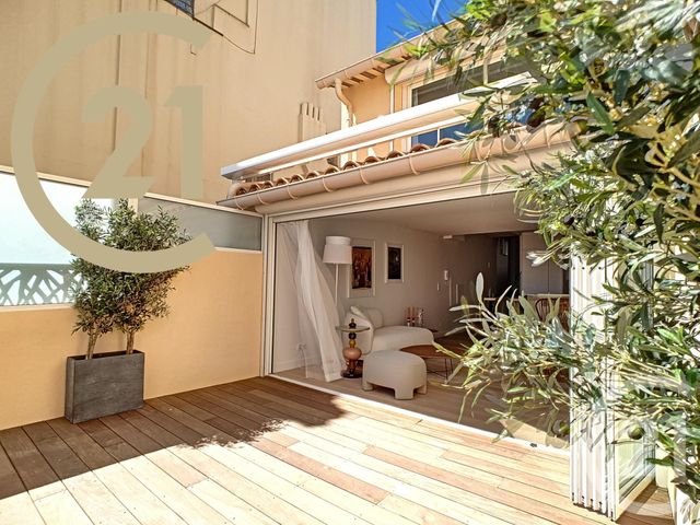 Appartement Duplex à vendre - 4 pièces - 108.91 m2 - CANNES - 06 - PROVENCE-ALPES-COTE-D-AZUR - Century 21 Immobilier Service Appartement Duplex à vendre - 4 pièces - 108.91 m2 - CANNES - 06 - PROVENCE-ALPES-COTE-D-AZUR - Century 21 Immobilier Service