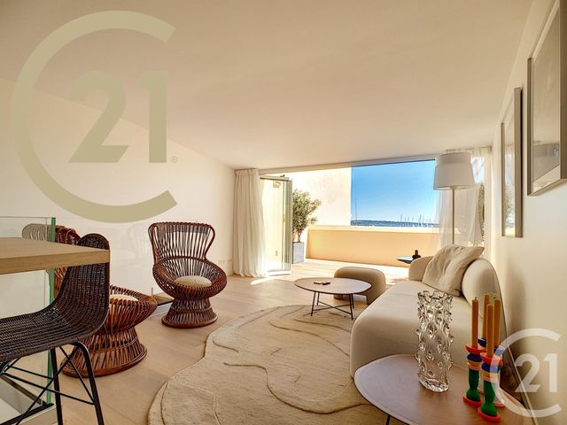 Appartement Duplex à vendre - 4 pièces - 108.91 m2 - CANNES - 06 - PROVENCE-ALPES-COTE-D-AZUR - Century 21 Immobilier Service