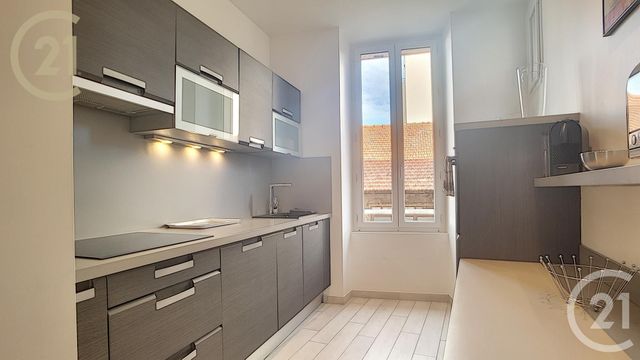 Appartement F3 à vendre - 3 pièces - 46.5 m2 - CANNES - 06 - PROVENCE-ALPES-COTE-D-AZUR - Century 21 Immobilier Service Appartement F3 à vendre - 3 pièces - 46.5 m2 - CANNES - 06 - PROVENCE-ALPES-COTE-D-AZUR - Century 21 Immobilier Service