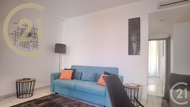 Appartement F3 à vendre - 3 pièces - 46.5 m2 - CANNES - 06 - PROVENCE-ALPES-COTE-D-AZUR - Century 21 Immobilier Service Appartement F3 à vendre - 3 pièces - 46.5 m2 - CANNES - 06 - PROVENCE-ALPES-COTE-D-AZUR - Century 21 Immobilier Service