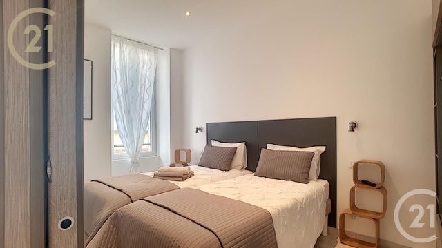 Appartement F3 à vendre - 3 pièces - 46.5 m2 - CANNES - 06 - PROVENCE-ALPES-COTE-D-AZUR - Century 21 Immobilier Service Appartement F3 à vendre - 3 pièces - 46.5 m2 - CANNES - 06 - PROVENCE-ALPES-COTE-D-AZUR - Century 21 Immobilier Service
