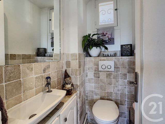 Appartement F3 à louer - 3 pièces - 49.0 m2 - CANNES - 06 - PROVENCE-ALPES-COTE-D-AZUR - Century 21 Immobilier Service Appartement F3 à louer - 3 pièces - 49.0 m2 - CANNES - 06 - PROVENCE-ALPES-COTE-D-AZUR - Century 21 Immobilier Service