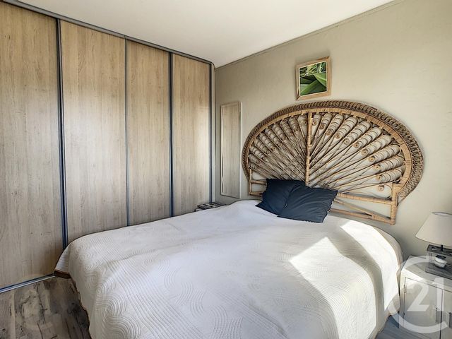 Appartement F3 à louer - 3 pièces - 49.0 m2 - CANNES - 06 - PROVENCE-ALPES-COTE-D-AZUR - Century 21 Immobilier Service Appartement F3 à louer - 3 pièces - 49.0 m2 - CANNES - 06 - PROVENCE-ALPES-COTE-D-AZUR - Century 21 Immobilier Service